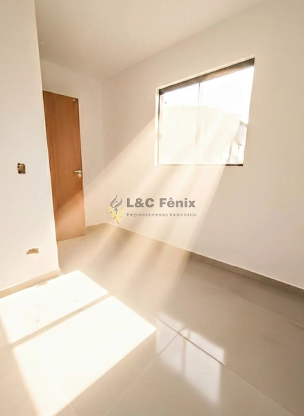 SOBRADO EM COLOMBO PRONTP PARA MORAR: 7ª foto da galeria de imagens do imóvel