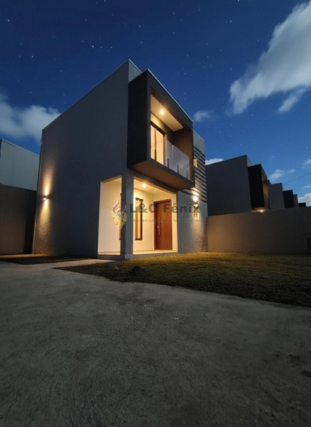 SOBRADO EM COLOMBO PRONTP PARA MORAR: 12ª foto da galeria de imagens do imóvel