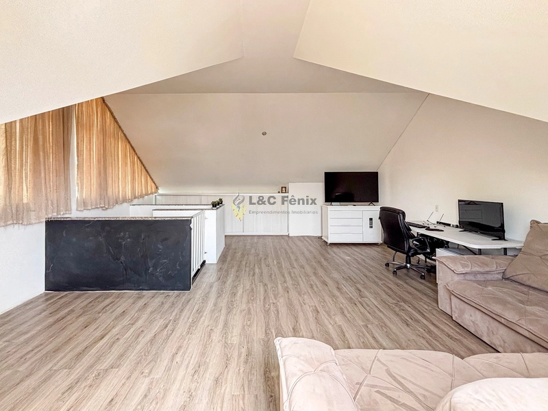 Sobrado Tríplex Mobiliado de Frente para a Rua – Atuba | Curitiba/PR: 35ª foto da galeria de imagens do imóvel