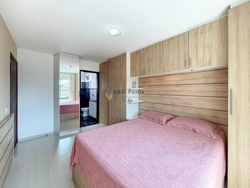 Sobrado Tríplex Mobiliado de Frente para a Rua – Atuba | Curitiba/PR: 18ª foto da galeria de imagens do imóvel