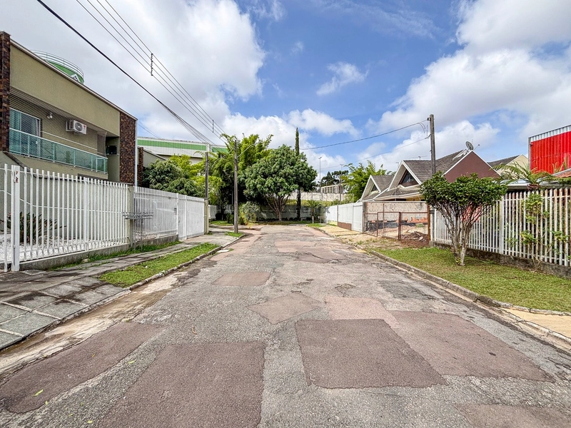 Sobrado Tríplex Mobiliado de Frente para a Rua – Atuba | Curitiba/PR: 47ª foto da galeria de imagens do imóvel