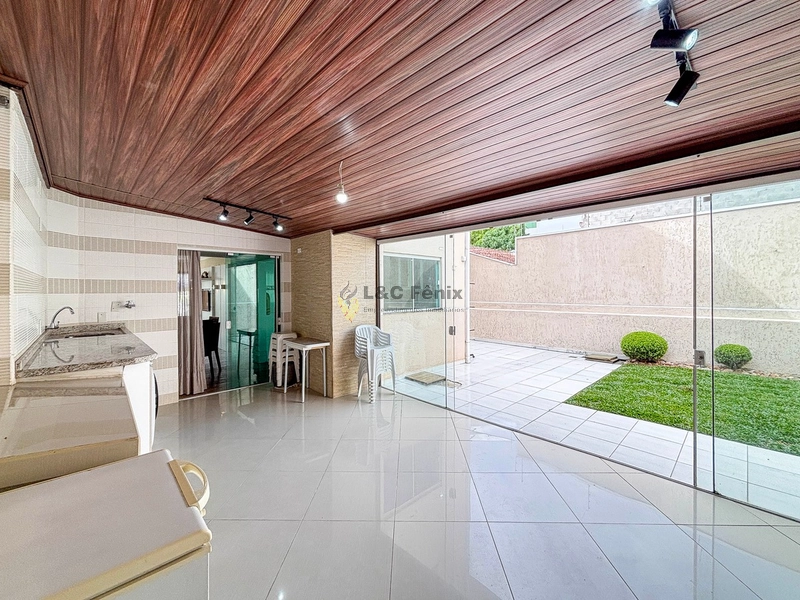 Sobrado Tríplex Mobiliado de Frente para a Rua – Atuba | Curitiba/PR: 13ª foto da galeria de imagens do imóvel