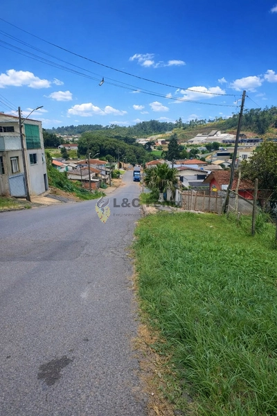 Terreno à venda em Colombo: 4ª foto da galeria de imagens do imóvel