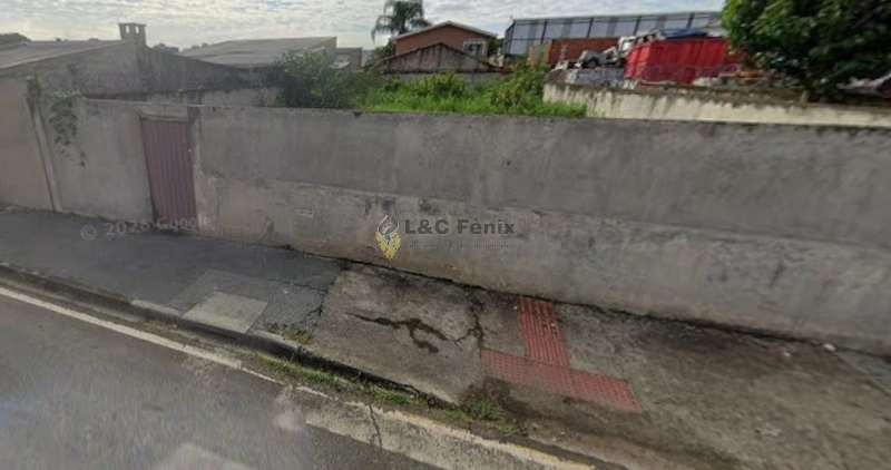 TERRENO PINHAIS: 3ª foto da galeria de imagens do imóvel