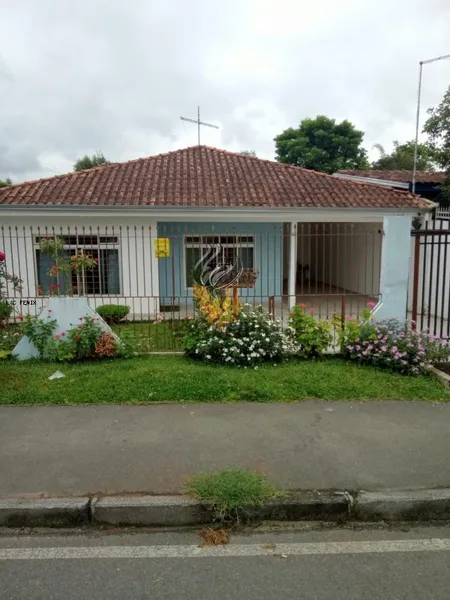 Casa para Venda em Colombo / PR no bairro Guaraituba: 1ª foto da galeria de imagens do imóvel