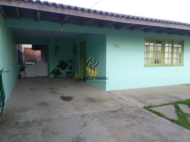 Casa para Venda em Colombo / PR no bairro Atuba: 2ª foto da galeria de imagens do imóvel