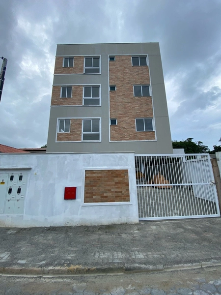 ***APARTAMENTOS NA MEIA PRAIA***: 5ª foto da galeria de imagens do imóvel