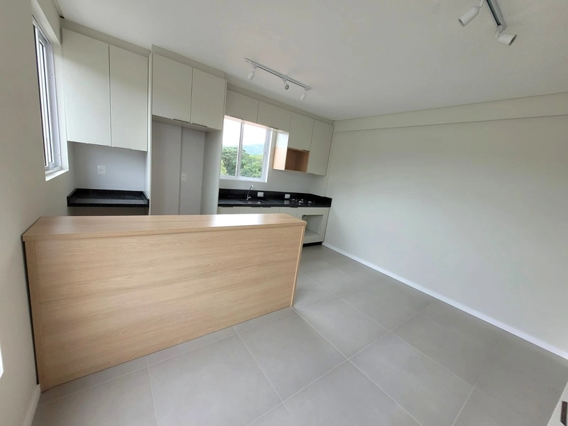 ***APARTAMENTOS NA MEIA PRAIA***: 7ª foto da galeria de imagens do imóvel