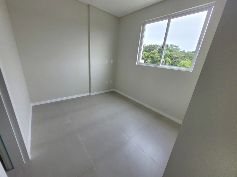 ***APARTAMENTOS NA MEIA PRAIA***: 14ª foto da galeria de imagens do imóvel