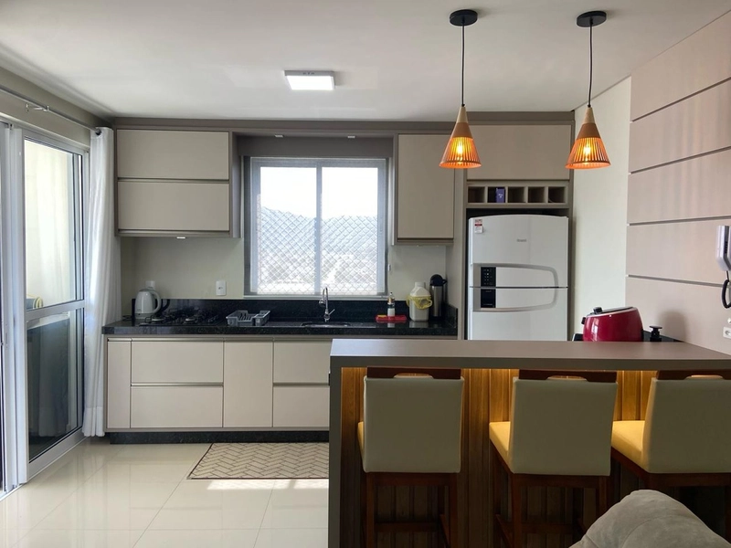 ***AMPLO APARTAMENTO SEMI MOBILIADO COM 03 DORMITÓRIOS***: 10ª foto da galeria de imagens do imóvel