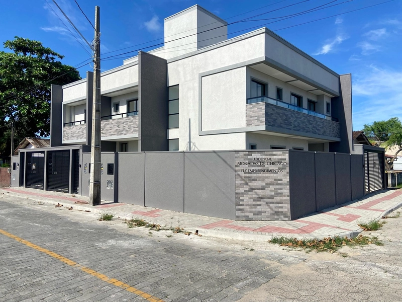 SOBRADO PRONTO PRA MORAR A POUCOS METROS DA PRAIA: 2ª foto da galeria de imagens do imóvel