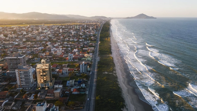 APARTAMENTOS DE ALTO PADRÃO NA PLANTA / CENTRO DE NAVEGANTES: 2ª foto da galeria de imagens do imóvel