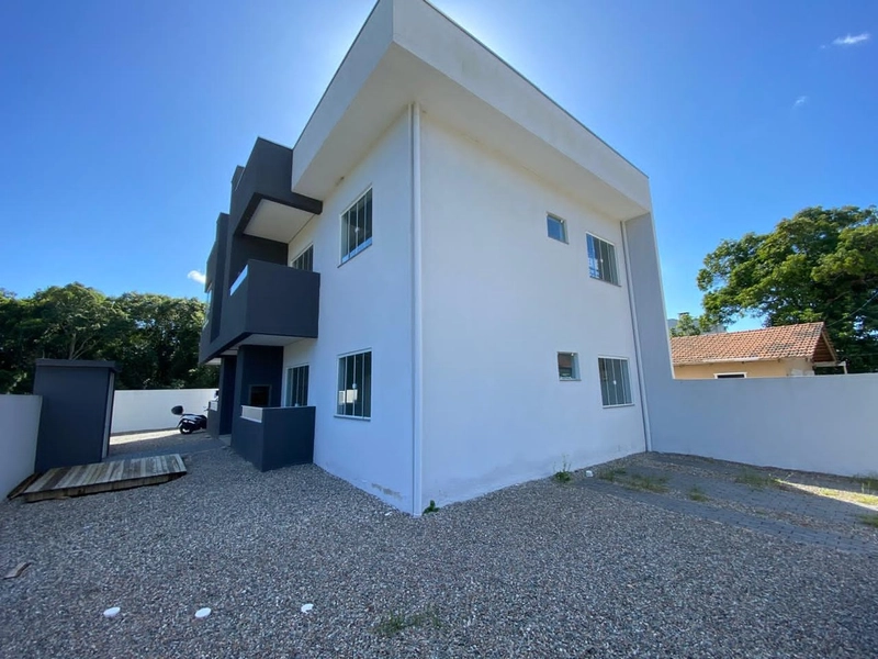 APARTAMENTO SEMI MOBILIADO EM MEIA PRAIA - NAVEGANTES: 3ª foto da galeria de imagens do imóvel