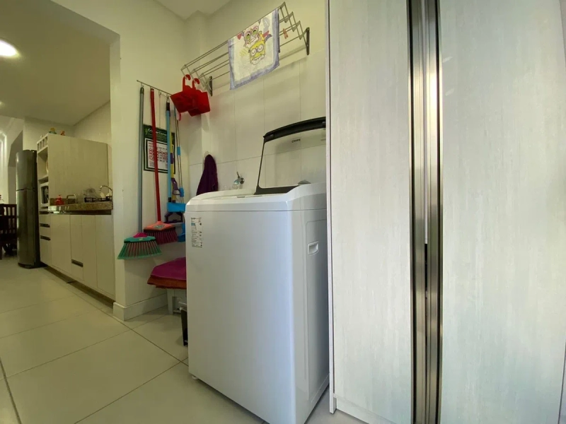 APARTAMENTO SEMI MOBILIADO - MEIA PRAIA - NAVEGANTES/SC: 21ª foto da galeria de imagens do imóvel