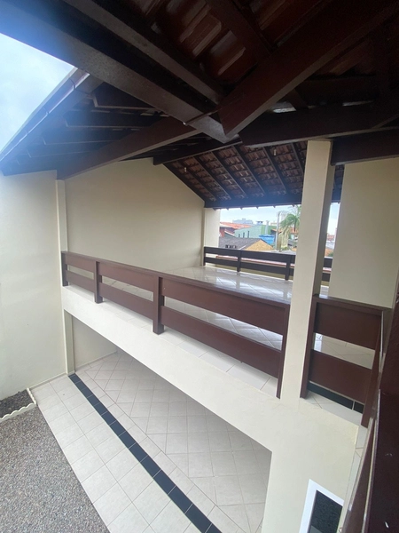 CASA AVERBADA NA MEIA PRAIA - NAVEGANTES/SC: 7ª foto da galeria de imagens do imóvel