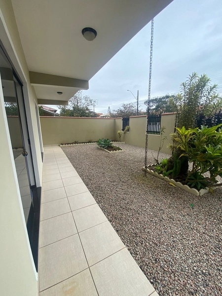 CASA AVERBADA NA MEIA PRAIA - NAVEGANTES/SC: 2ª foto da galeria de imagens do imóvel