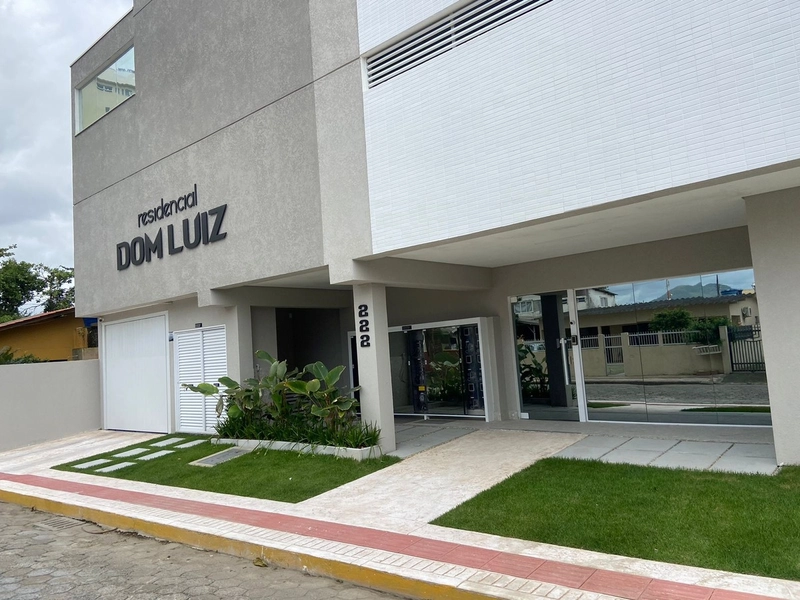 APARTAMENTO NO CENTRO DE NAVEGANTES: 5ª foto da galeria de imagens do imóvel