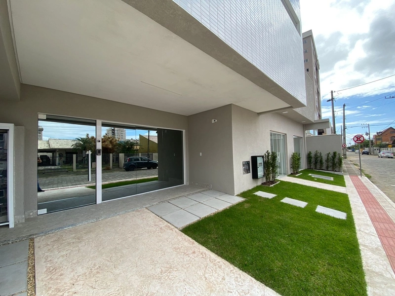 APARTAMENTO NO CENTRO DE NAVEGANTES: 4ª foto da galeria de imagens do imóvel