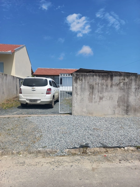 ACONCHEGANTE CASA NA PENHA A POUCOS METROS DO MAR: 3ª foto da galeria de imagens do imóvel