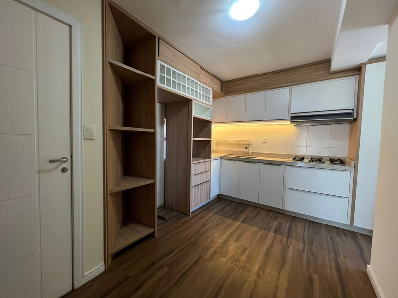 APARTAMENTO PRONTO PRA MORAR NO CENTRO DE NAVEGANTES/SC: 5ª foto da galeria de imagens do imóvel