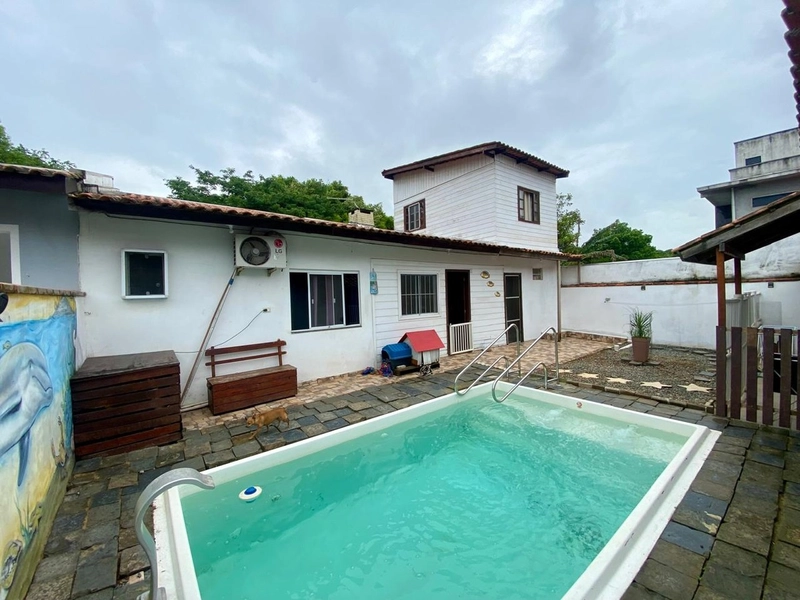 Casa Averbada com Piscina / Meia Praia - Navegantes/SC: 20ª foto da galeria de imagens do imóvel