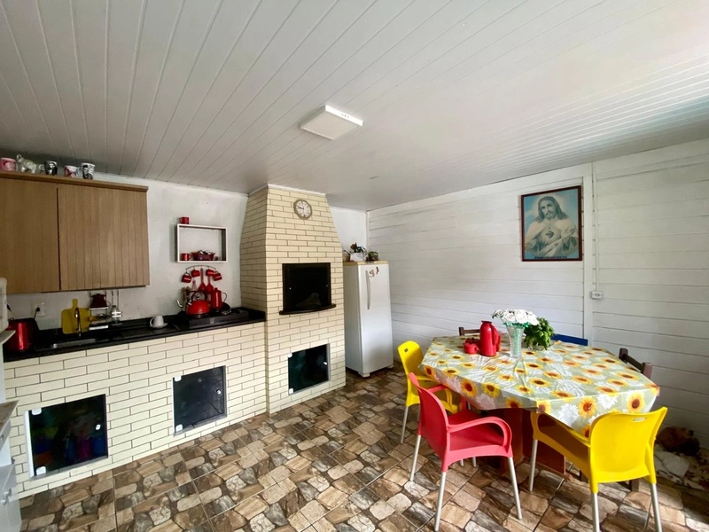 Casa Averbada com Piscina / Meia Praia - Navegantes/SC: 8ª foto da galeria de imagens do imóvel