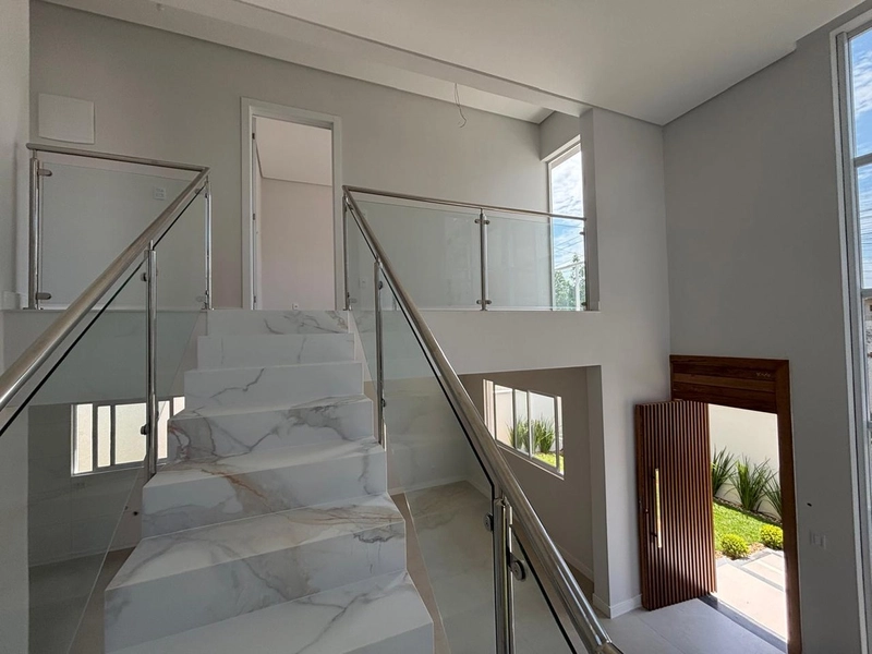 BELISSIMA CASA NO GRAVATÁ DE NAVEGANTES/SC - ACEITA FINANCIAMENTO BANC: 5ª foto da galeria de imagens do imóvel