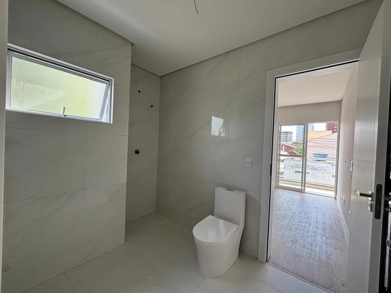 BELISSIMA CASA NO GRAVATÁ DE NAVEGANTES/SC - ACEITA FINANCIAMENTO BANC: 13ª foto da galeria de imagens do imóvel