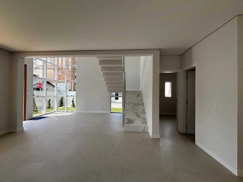 BELISSIMA CASA NO GRAVATÁ DE NAVEGANTES/SC - ACEITA FINANCIAMENTO BANC: 6ª foto da galeria de imagens do imóvel