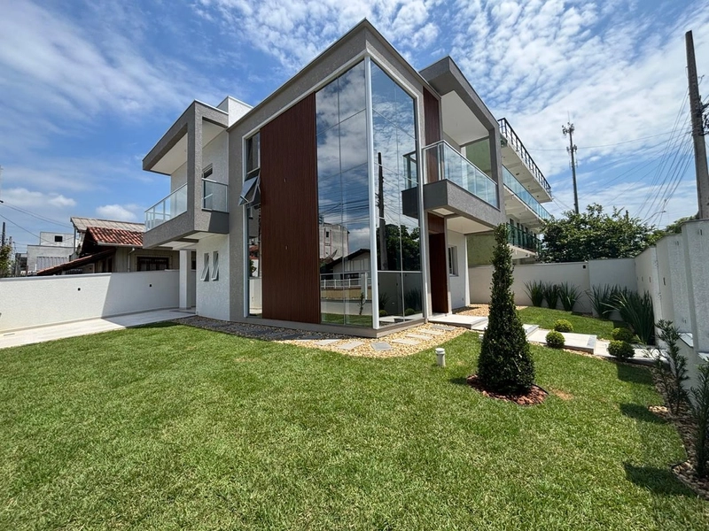 BELISSIMA CASA NO GRAVATÁ DE NAVEGANTES/SC - ACEITA FINANCIAMENTO BANC: 1ª foto da galeria de imagens do imóvel
