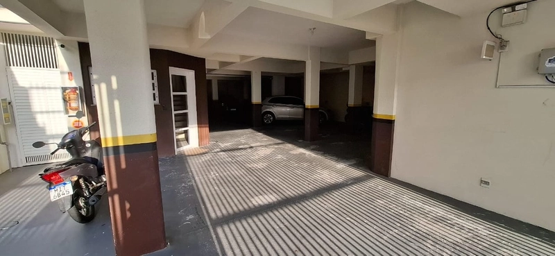 APARTAMENTO SEMI MOBILIADO CENTRO DE NAVEGANTES - 50 METROS DA PRAIA: 16ª foto da galeria de imagens do imóvel
