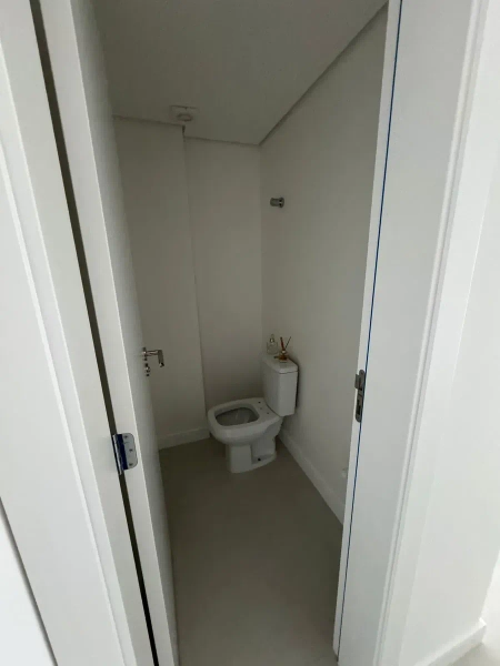 APARTAMENTO PRONTO PRA MORAR - CENTRO DE NAVEGANTES: 11ª foto da galeria de imagens do imóvel