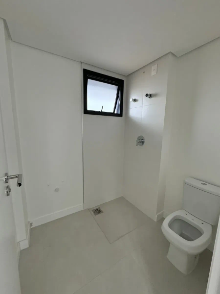 APARTAMENTO PRONTO PRA MORAR - CENTRO DE NAVEGANTES: 8ª foto da galeria de imagens do imóvel