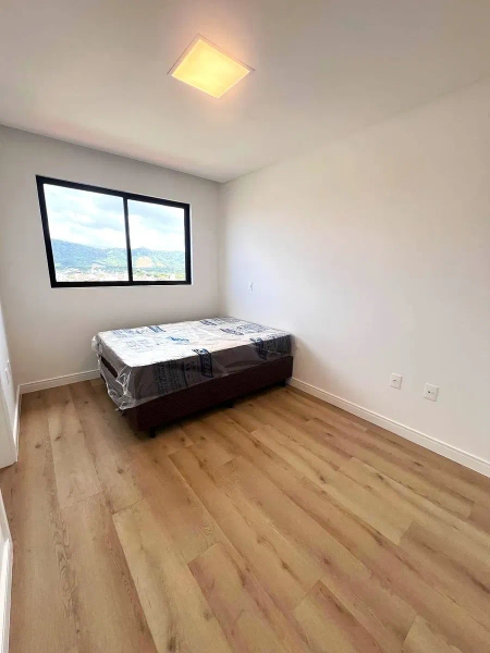 APARTAMENTO COM DUAS SUÍTES, SEMI MOBILIADO - GRAVATÁ / NAVEGANTES: 6ª foto da galeria de imagens do imóvel