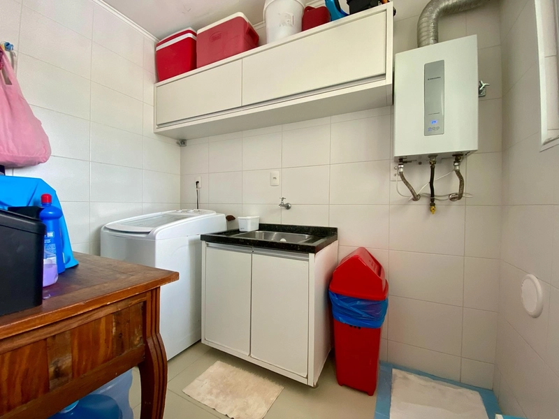 LINDO APARTAMENTO PRONTO PRA MORAR SEMI MOBILIADO: 30ª foto da galeria de imagens do imóvel