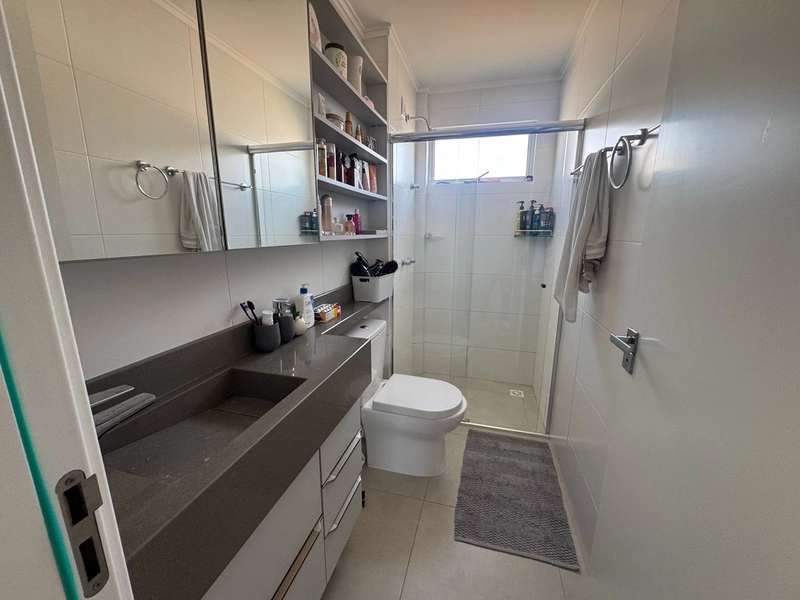 BELISSIMO APARTAMENTO NO CENTRO DE NAVEGANTES/SC.: 20ª foto da galeria de imagens do imóvel