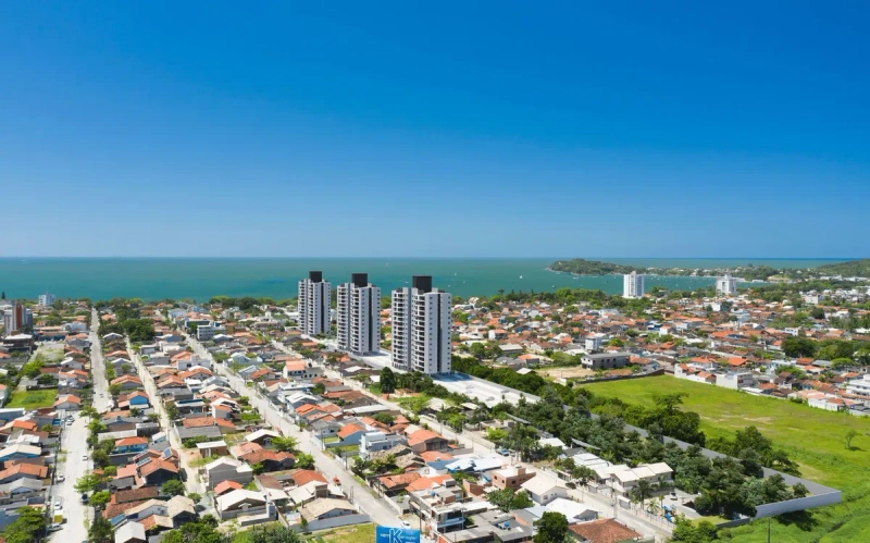 APARTAMENTO PRÓXIMO A PRAIA E AO BETO CARRERO / PENHA: 3ª foto da galeria de imagens do imóvel