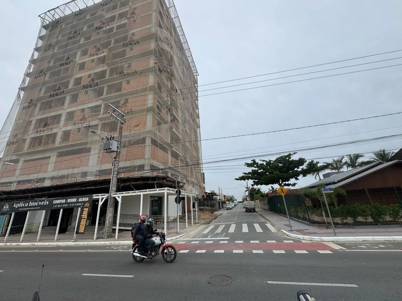 : 2ª foto da galeria de imagens do imóvel