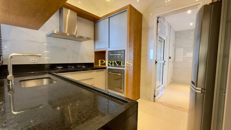 Ed Cambridge Village: 2ª foto da galeria de imagens do imóvel