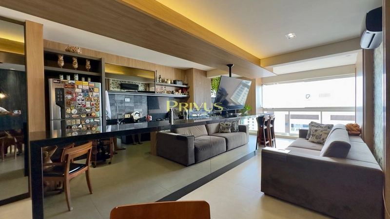 ED. Uptown Residence