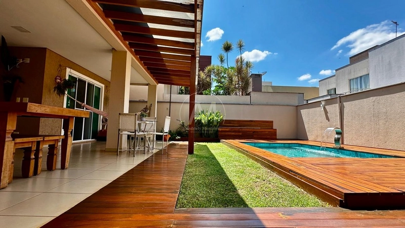 Royal Forest - Sobrado Com Piscina: 1ª foto da galeria de imagens do imóvel