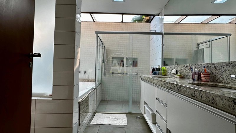 Casa Sobrado - Bairro Colina Verde: 30ª foto da galeria de imagens do imóvel