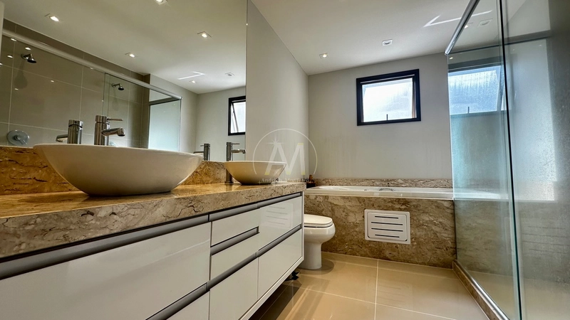 Maison Veyron: 23ª foto da galeria de imagens do imóvel