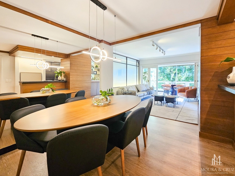 Apartamento 3 quartos mobiliado no centro de Gramado: 2ª foto da galeria de imagens do imóvel