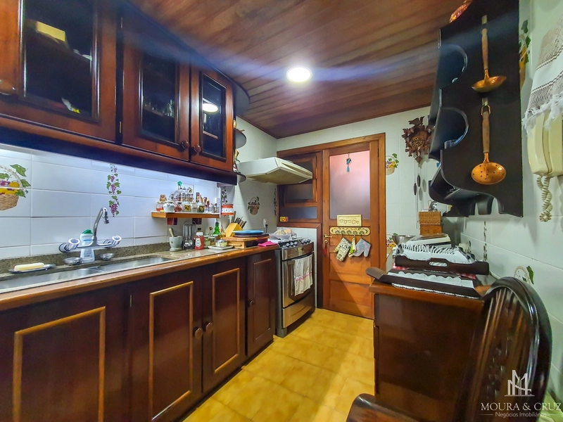 Apartamento 3 quartos semi mobiliado no bairro Planalto em Gramado: 11ª foto da galeria de imagens do imóvel