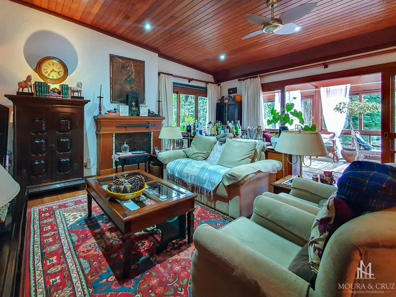 Apartamento 3 quartos semi mobiliado no bairro Planalto em Gramado: 1ª foto da galeria de imagens do imóvel
