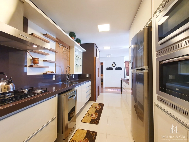 Apartamento Cobertura duplex 4 quartos no Centro de Gramado: 10ª foto da galeria de imagens do imóvel
