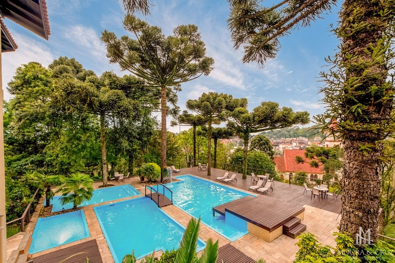 Apartamento cobertura duplex 3 quartos mobiliada no Centro de Gramado: 31ª foto da galeria de imagens do imóvel