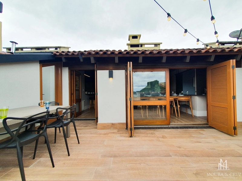 Apartamento cobertura duplex 3 quartos mobiliada no Centro de Gramado: 13ª foto da galeria de imagens do imóvel
