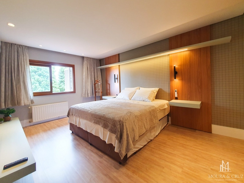 Apartamento cobertura duplex 3 quartos mobiliada no Centro de Gramado: 21ª foto da galeria de imagens do imóvel